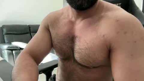 Weapon X online show from October 19, 2025, 10:32 pm