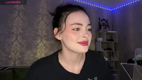 Alice online show from April 24, 2026, 5:26 pm