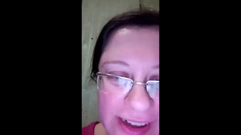 Snapshot of webgirl2 chatting on January 20, 2025, 9:22 pm Marina online show from January 20, 2025, 9:22 pm