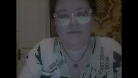 Snapshot of webgirl2 chatting on September 16, 2025, 9:05 pm Marina online show from September 16, 2025, 9:05 pm