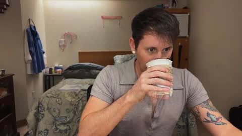 Snapshot of webslingxxxx chatting on December 9, 2024, 11:03 pm webslingxxxx online show from December 9, 2024, 11:03 pm