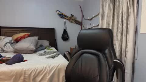 Snapshot of webslingxxxx chatting on December 28, 2024, 12:26 am webslingxxxx online show from December 28, 2024, 12:26 am