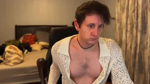 Snapshot of webslingxxxx chatting on February 8, 2026, 12:14 am webslingxxxx online show from February 8, 2026, 12:14 am