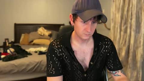 Snapshot of webslingxxxx chatting on February 11, 2026, 11:21 pm webslingxxxx online show from February 11, 2026, 11:21 pm