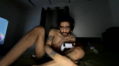 ShootingWebs online show from January 9, 2026, 5:32 am