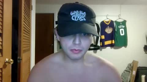 Snapshot of weenskir chatting on April 10, 2026, 5:34 am weenskir online show from April 10, 2026, 5:34 am