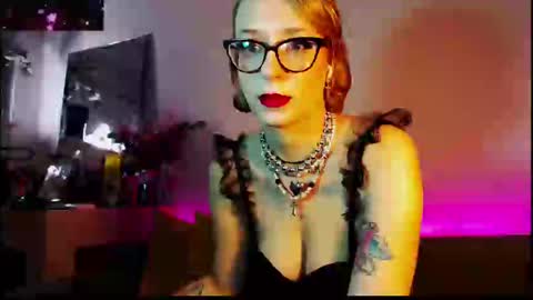 Liza online show from February 19, 2025, 1:51 am