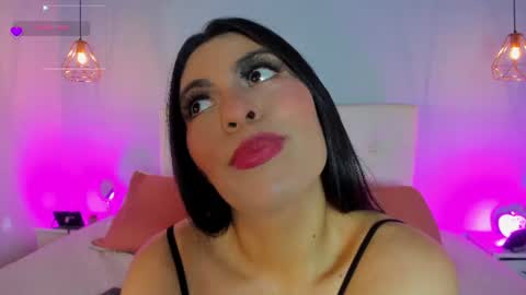 Snapshot of wendolyn_orange69_ chatting on July 8, 2026, 2:21 pm Wendolyn online show from July 8, 2026, 2:21 pm