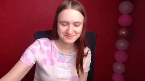 Snapshot of wendy_say_ chatting on February 19, 2025, 7:48 pm Wendy online show from February 19, 2025, 7:48 pm