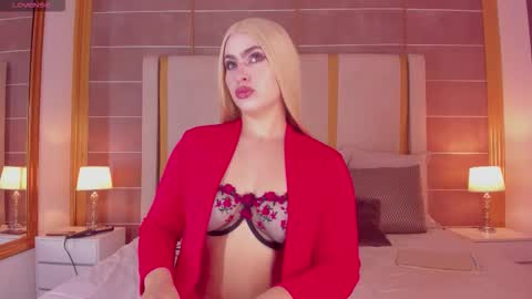 Snapshot of wenfox_ chatting on February 12, 2026, 12:00 pm Wen fox online show from February 12, 2026, 12:00 pm