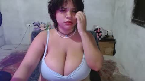 kitty online show from September 30, 2025, 6:13 pm