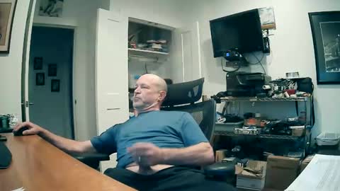 weseeyouwatching online show from November 10, 2025, 3:22 pm