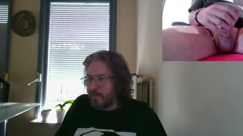 wesh wesh online show from April 22, 2026, 7:33 am