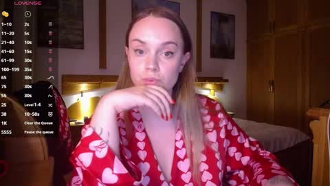 Snapshot of wet_lana chatting on April 23, 2026, 7:16 pm Lana online show from April 23, 2026, 7:16 pm