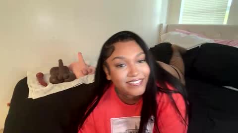 SheSquirts online show from December 4, 2025, 9:56 pm