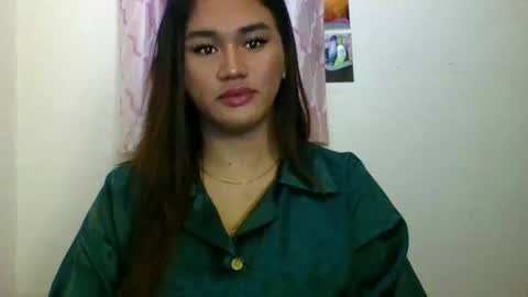 Snapshot of wetdreamasiax chatting on January 17, 2026, 7:39 pm jess online show from January 17, 2026, 7:39 pm