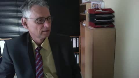 Franz online show from April 24, 2026, 6:49 am