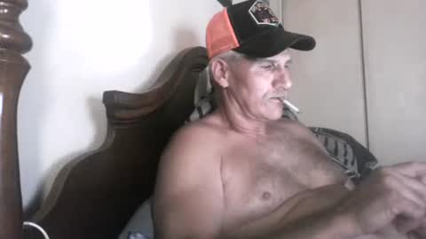 wheenidude online show from May 18, 2026, 12:18 am