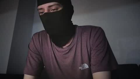 whispero_o online show from July 1, 2026, 9:47 pm