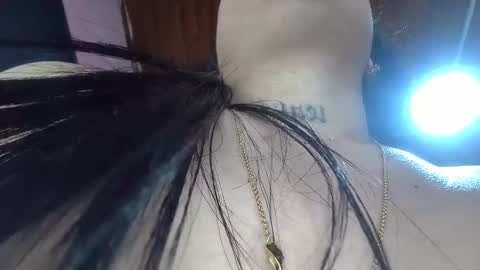 white_sexy_ online show from January 22, 2025, 1:11 pm