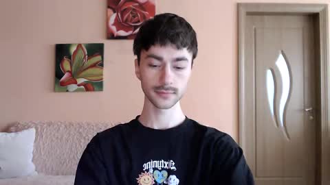 Snapshot of white_sport chatting on January 12, 2026, 11:26 am Tom online show from January 12, 2026, 11:26 am