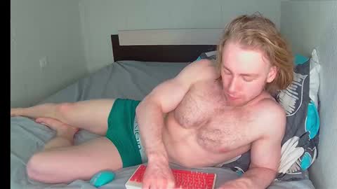 whitebars22 online show from March 23, 2026, 5:11 am