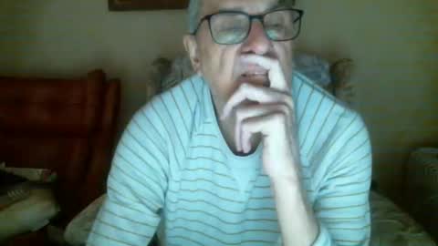 whitebriefs009 online show from January 23, 2025, 9:18 am