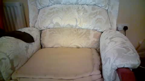 whitebriefs009 online show from November 24, 2025, 9:53 am