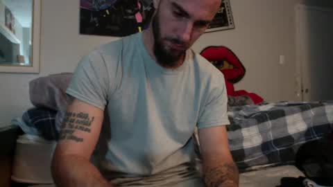 just  str8 stud nut  1000 online show from December 11, 2024, 3:56 am