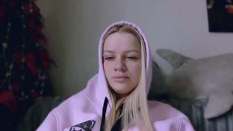 whitehex666 online show from March 16, 2026, 7:23 am