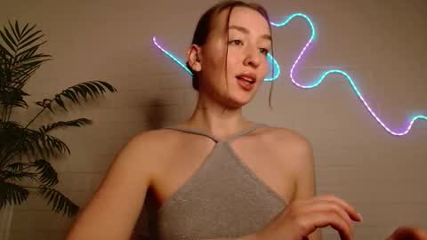 You wont find me here on Saturdays and Sundays  online show from February 1, 2026, 3:10 pm