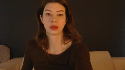 White Queen online show from January 10, 2026, 9:00 am