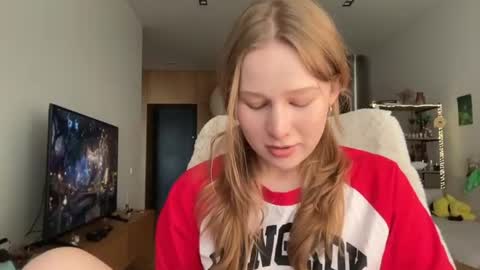 Alisa online show from July 6, 2026, 7:38 am