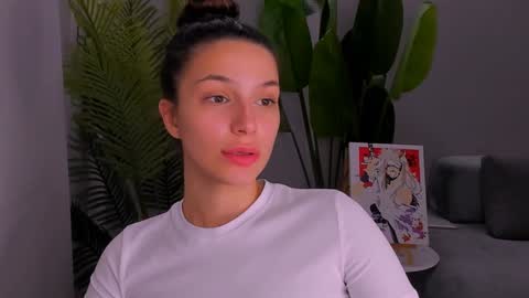 Snapshot of whoislulu chatting on December 7, 2024, 5:42 pm whoislulu online show from December 7, 2024, 5:42 pm