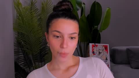 Snapshot of whoislulu chatting on December 11, 2024, 3:13 am whoislulu online show from December 11, 2024, 3:13 am