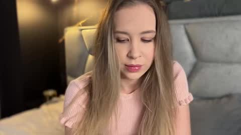 Alice online show from February 15, 2025, 7:28 pm