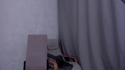 Veronica online show from February 14, 2025, 1:51 pm