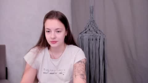 Veronica online show from February 23, 2025, 6:23 pm