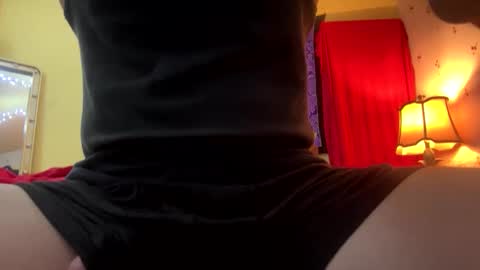 Snapshot of wichitawes chatting on November 14, 2025, 6:12 am Wichita Wes online show from November 14, 2025, 6:12 am