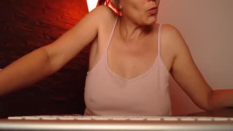 Ms Sultry online show from May 28, 2026, 8:50 pm
