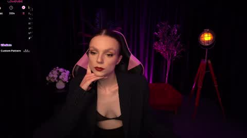 Snapshot of wild_alice_me chatting on July 19, 2026, 3:16 pm Alice online show from July 19, 2026, 3:16 pm