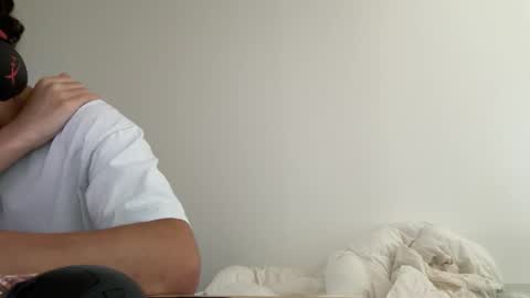 Snapshot of wilddesire18 chatting on September 14, 2025, 12:59 pm wilddesire18 online show from September 14, 2025, 12:59 pm