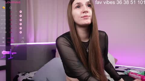 .. alice .. online show from April 12, 2026, 10:20 am