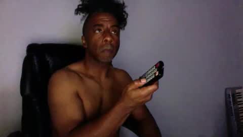 wildnight007 online show from June 6, 2026, 4:39 am