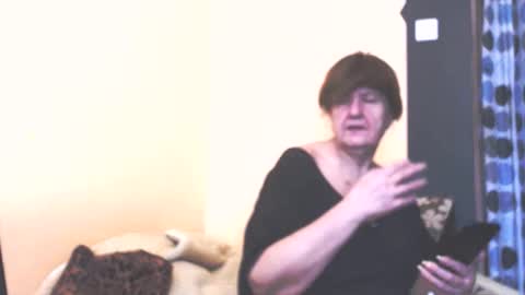 WildRedCat online show from April 21, 2026, 8:09 am