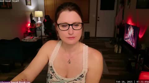 Snapshot of wildsouthernpeach chatting on February 11, 2025, 1:31 am Ivy online show from February 11, 2025, 1:31 am