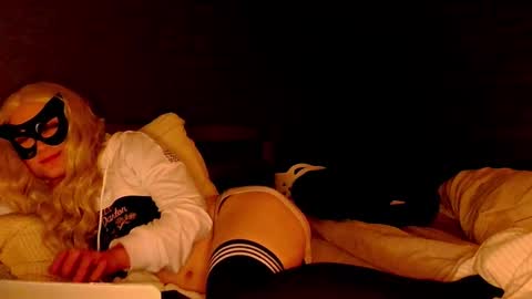 Willa Mae  online show from February 3, 2026, 6:22 am