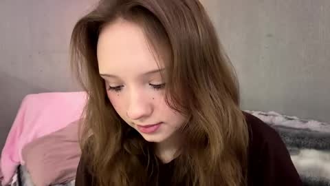 Olivia online show from March 29, 2026, 3:12 pm