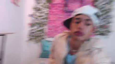 willians__ online show from September 30, 2025, 1:05 pm