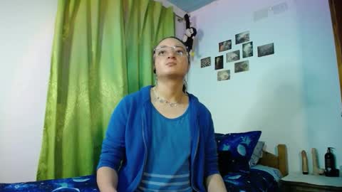 Snapshot of willmonkey chatting on October 27, 2025, 12:26 am willmonkey online show from October 27, 2025, 12:26 am